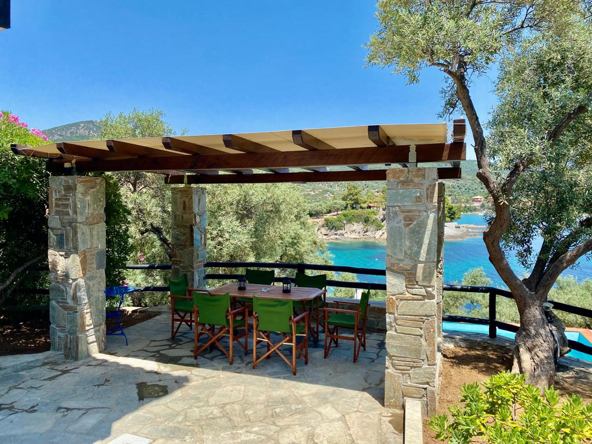 Villa Valia: Traditional Luxurious Residence Пиргадикия Екстериор снимка